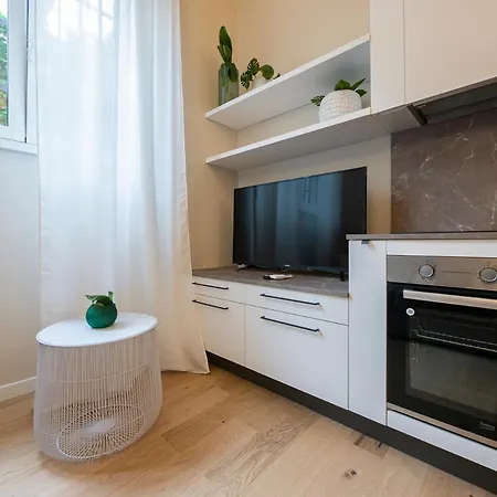 I Host - Ranzoni 2 Apartmán