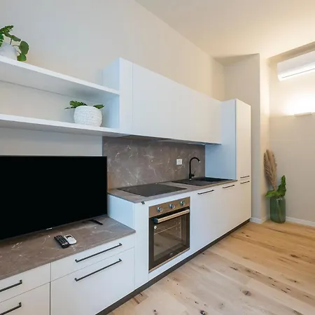I Host - Ranzoni 2 Apartmán *